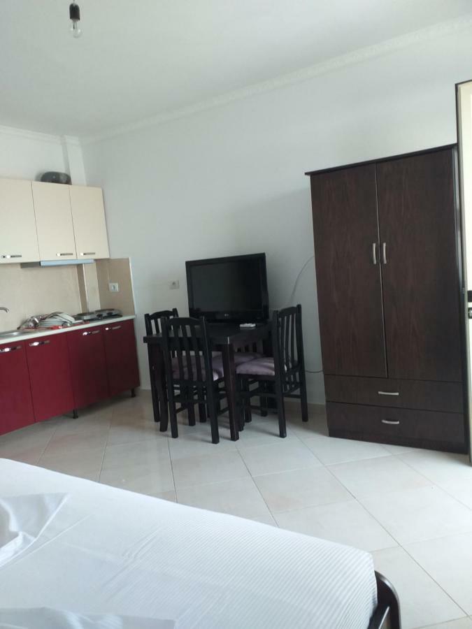 Grand Seaview Apartments Ksamil Kültér fotó